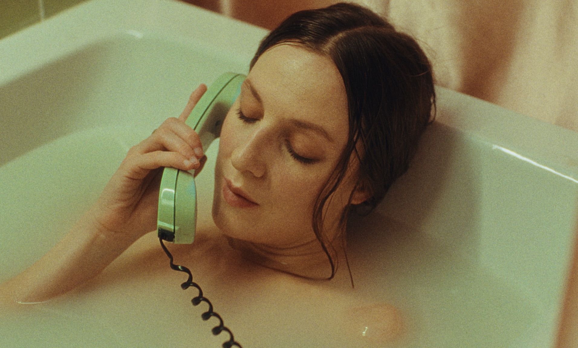 Still 2025-11-22 190035_1.11.1.POST